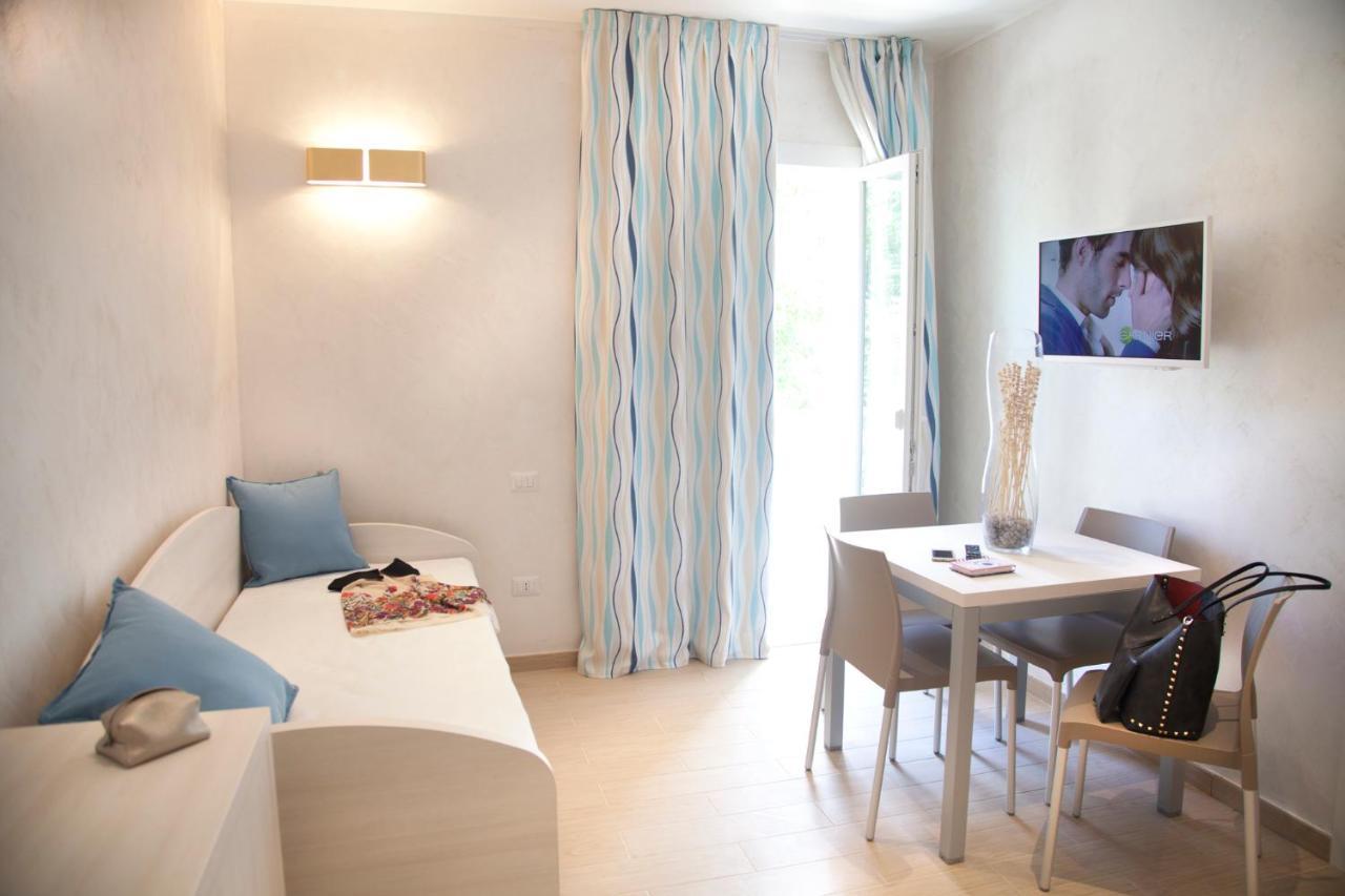 Marina Beach Aparthotel Rimini Ngoại thất bức ảnh