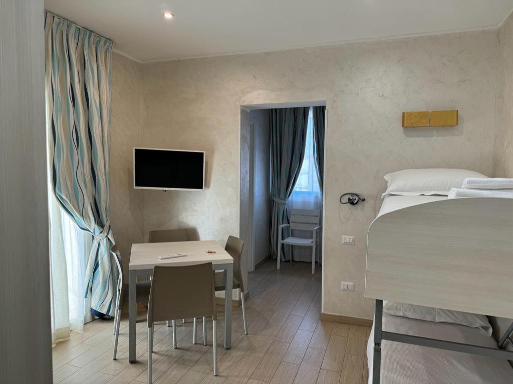 Marina Beach Aparthotel Rimini Ngoại thất bức ảnh
