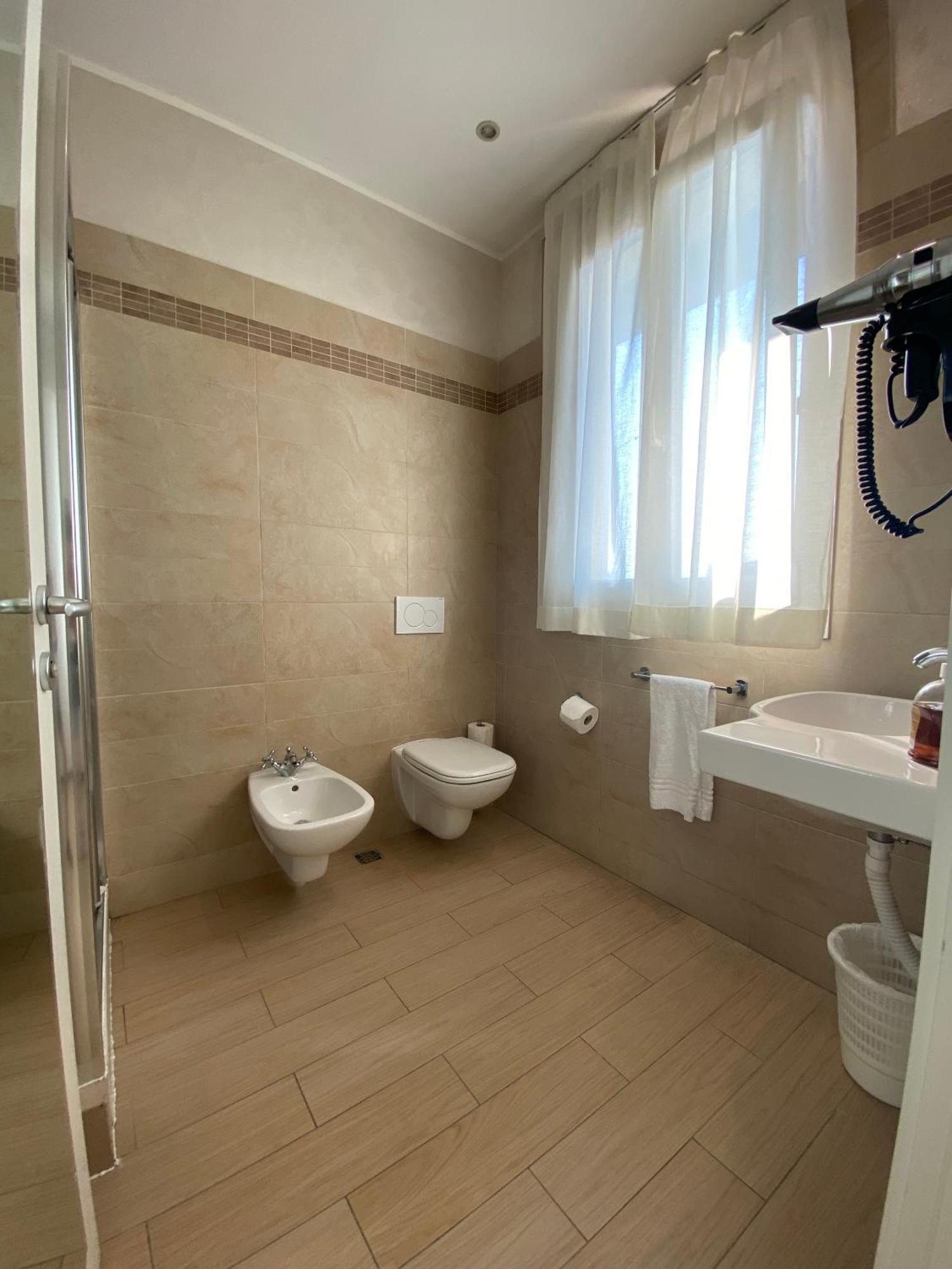 Marina Beach Aparthotel Rimini Ngoại thất bức ảnh